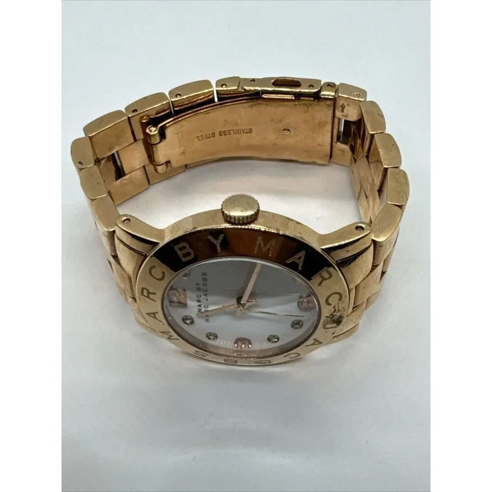 Marc Jacobs MBM3077 Women's Gold Stainless Steel Analog Dial Quartz Watch JNA531